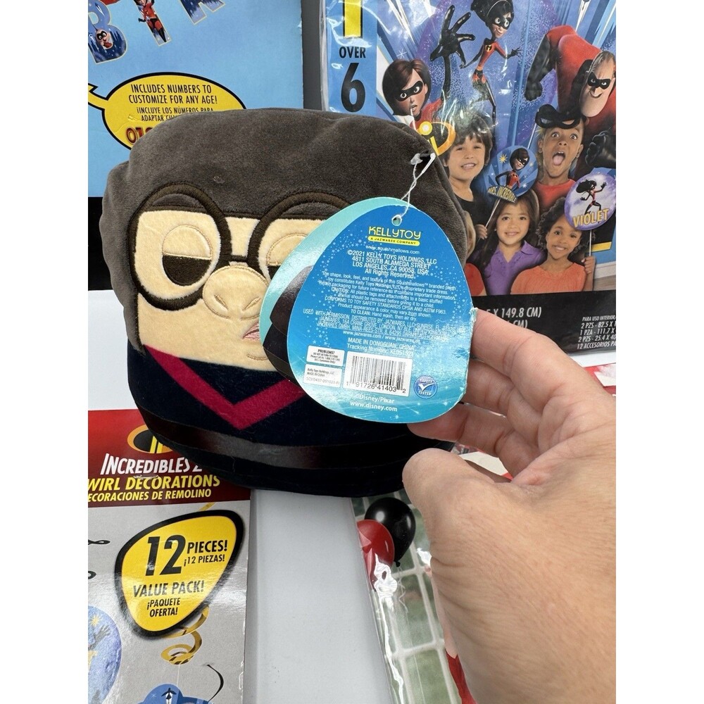 Incredibles 2 Party Supplies Lot - Picture 9 of 9